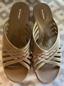 Okabashi Women's Venice Sandals Slides Flip Flops Tan Size M/L 8-9 Made in USA - Picture 1 of 7