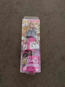 Barbie You Can Be Anything Muñeca Diseñadora de Interiores Rubia Pierna Protésica - Imagen 1 de 2