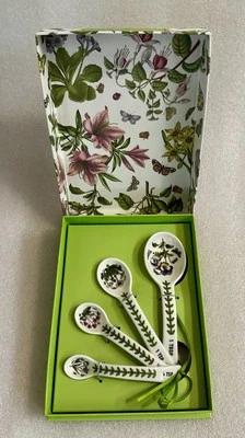 Portmeirion Botanic Garden Measuring Spoons, Set of 4,Porcelain - Image 1 of 4