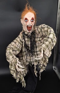 Halloween Decoration Hanging Zombie with Chains READ - Picture 1 of 9