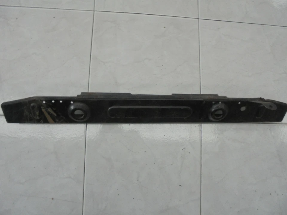 ALFA ROMEO ALFETTA DAL 1977 TRAVERSA ANTERIORE 60733032 - Imagem 1 de 1