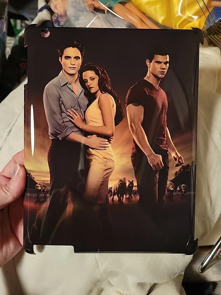 Twilight Breaking Dawn JACOB BELLA EDWARD iPAD 2/3/4 High Gloss Hard Cover Case - Image 1 of 4