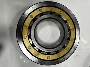 SKF EXPLORER  322EC Bearing Germany 08 272N with inner ring NU 322ECM/C3 - Picture 1 of 3