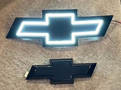 LED Front Grille & Rear Black Emblem Bowtie Fits Chevy Tahoe Suburban 2015-2020 - Image 1 of 4