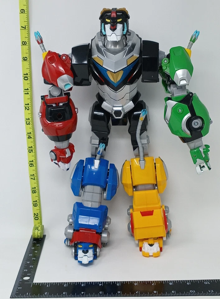 2017 Playmates VOLTRON 84 Legendary Set W/ All Five Lions No Weapons Talks - Image 1 of 4