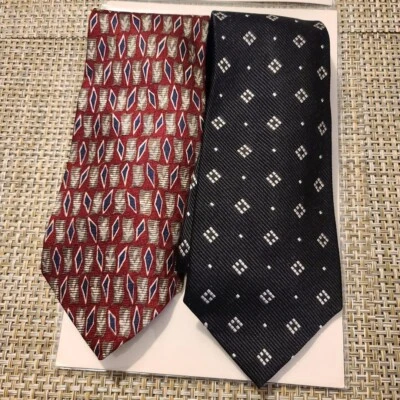 2 Vintage Countess Mara Ties - Image 1 of 3