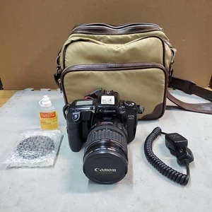 Canon EOS A2e - Picture 1 of 19