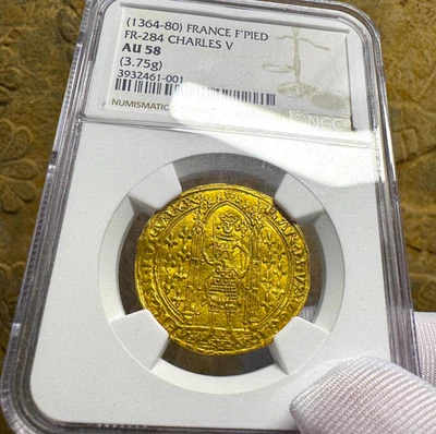 FRANCE F'PIED 1364-80 CHARLES V NGC AU 58 Franc à Pied PIRATE GOLD COINS - Image 1 of 4
