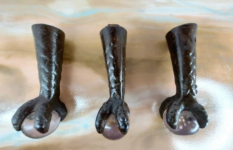 Cast Metal Claw foot & Glass Ball piano Stool Feet NICE condition! Free shipping Cover