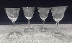 Cocktail glasses Set of 4 cocktail/cordial glasses etched glass vintage - Picture 1 of 6