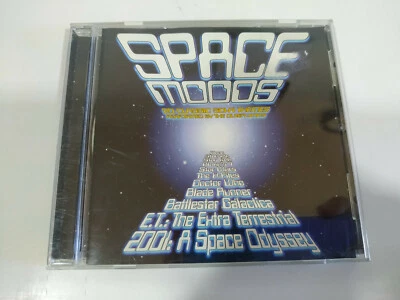 Space Moods 20 Classic Sci-Fi Themes Outer Limits Star Wars Dr Who - CD - Imagen 1 de 4