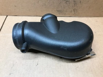 1999 Chevrolet Suburban 5,7 л двигатель воздухоочиститель выпуск воздуховода капот шляпа 15998578 - Изображение 1 из 4