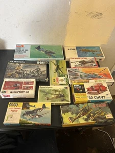 11 modelos surtidos Revell Hawk monograma aurora airlines ver descripción - Imagen 1 de 5