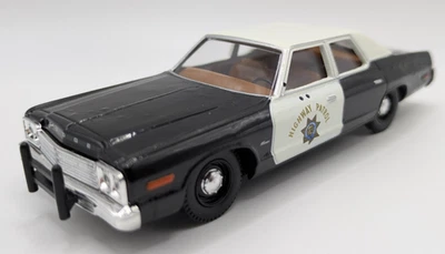 Coche de policía Corgi US06005 Dodge Monaco California Highway Patrol 1:43 América Foto 1 de 4