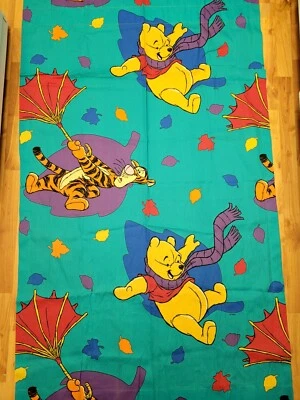 Disney Winnie The Pooh & Tigger Blustery Day Rod Bolsillo Cortina Paneles 80”x 63”  Foto 1 de 3