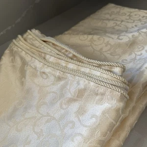 Lenox Damask Tablecloth Opal Innocence Cream Braided Edge Round Corners 60x78” - Picture 1 of 10