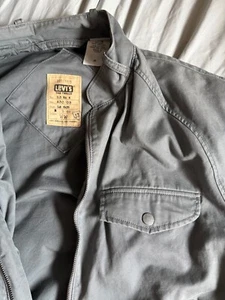 Giacca uomo Levi's in twill di cotone a scatto davanti grigio medio 128€ - Foto 1 di 6
