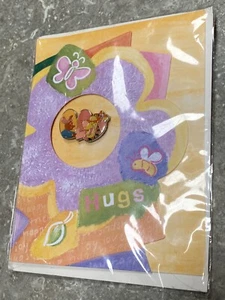 DISNEY TIGGER AND ROO PIN BADGE VALENTINE HEART PIN WITH GREETING CARD HUGS - Picture 1 of 3