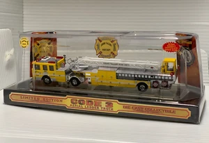 CODE 3 CHINO VALLEY LTI LADDER 66 #12669. LIMITED EDITION DIECAST 1994 SIMON. - Picture 1 of 6