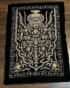 Exotic Kashmir Zari Handmade Gold Thread Wall Art Rug Hanging Read 26”x35” - Picture 1 of 13