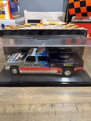 Darrell Waltrip #17 Piezas America Cromo 1/241997 Chevy Doble Banco C249712017-1 Foto 1 de 4