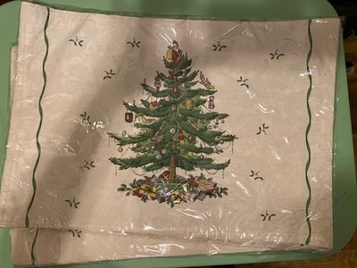 NEW IN PACKAGES: SPODE Christmas Tree Fabric 8 Piece Placemat Set - Image 1 of 3