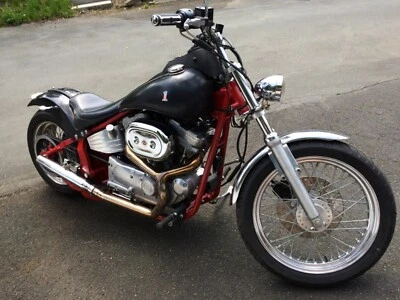 Harley Davidson 883 Sporty Motor im Softailrahmen - Bild 1 von 4