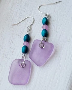 Purple sea glass drop earrings - Picture 1 of 3