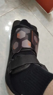 ORTHOSERVICE scarpa ortopedica per alluce taglia M ambidestra post operatoria - Immagine 1 di 4