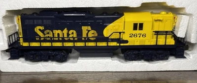 WILLIAMS 3-RAIL O #2676 ATSF SANTA FE  GP-9 HORN & BELL - New - Open Box - Image 1 of 4