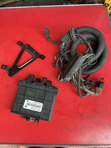 Volkswagen Transporter T4 Automatic Gearbox ECU Control Unit 01P927733B VW Loom - Picture 1 of 18