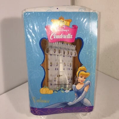 Cenefa blanca decorativa vintage Disney princesa Cenicienta 84x15 NUEVA *LEER* Foto 1 de 4