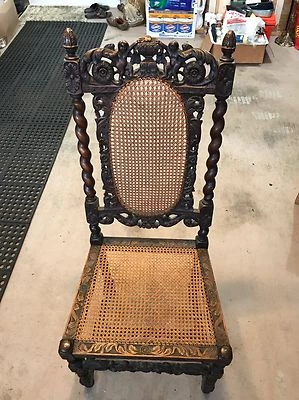 ANTIQUE CARVED OAK FRENCH RENAISSANCE STYLE CHAIR - Image 1 of 4