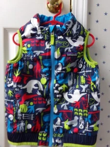 PATAGONIA Quilted Jacket VEST 5 Boys $109 Colorful Blue Sea Animals Reversible - Picture 1 of 21