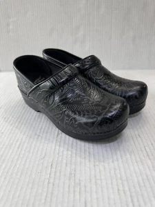 Dansko Women's Size US 4-4.5 | 37 EU Black Clogs Comfort Shoes Embossed Floral - Picture 1 of 9