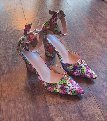 Zapatos de tacón alto vintage de píxeles multicolores psicodélicos marca desconocida EU41 US 8.5 Foto 1 de 4