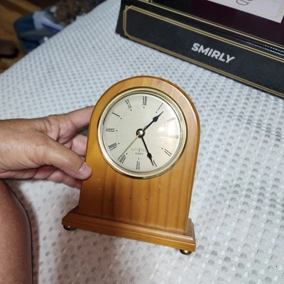 RELOJ DE CUARZO ANALÓGICO MARRÓN THE BOMBAY CO VINTAGE 1991 FUNCIONAMIENTO A BATERÍA Foto 1 de 4