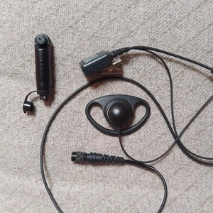Casque écouteur PTT - Accessoires radio bidirectionnels MOTOROLA HMN9053E ? (voir lire) - Photo 1/4