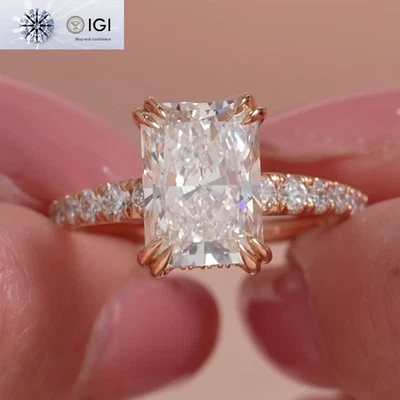 Anillo de compromiso de diamantes cultivados en laboratorio radiante E VS1 IGI 2,00 quilates en oro rosa de 14 k Foto 1 de 4