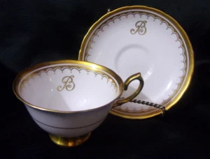 Royal Chelsea English Bone China #732A Monogrammed "B" Cup & Saucer Gold /Ivory - Picture 1 of 9