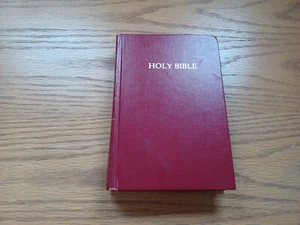 Holy Bible NIV 1982 Zondervan - Picture 1 of 9