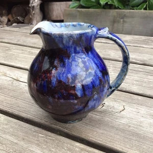 Small Vintage Blue & Red Marled Glaze Studio Pottery Jug Holds 1 Pint - Picture 1 of 8