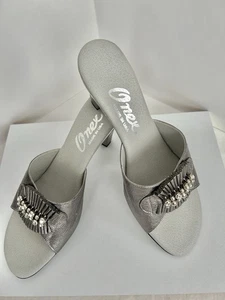 Onex Metallic Silver Leather Slides Sandals NWOB - Picture 1 of 6
