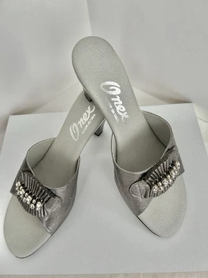 Sandalias Onex metálicas plateadas de cuero nuevas sin caja Foto 1 de 4