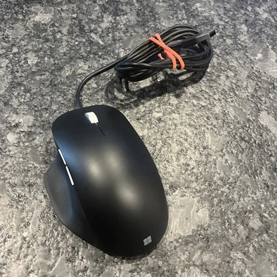Microsoft - Ergonomic Wired Mouse -  Original - RJG00001 - Black  - Image 1 of 4