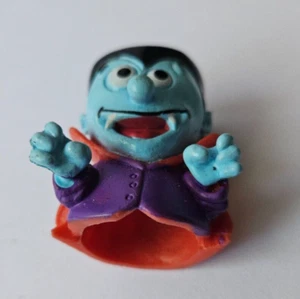 DRACULA PENCIL TOPPER. VINTAGE RUBBER FIGURE. SORRY DO NOT KNOW HISTORY - Picture 1 of 7