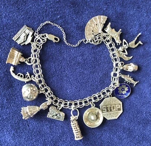 BRACCIALE CIONDOLO STERLING VINTAGE 16 Ciondoli Intorno al Mondo Argento - Foto 1 di 8