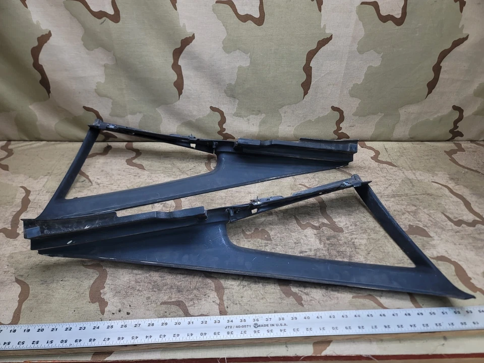 Pontiac Fiero 1986-1988 pasajero original negro panel de vela interior trasero derecho OEM Foto 1 de 4