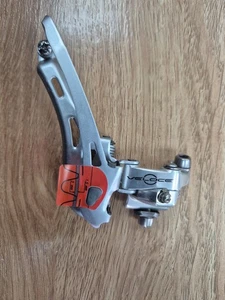 Desviador mecánico delantero Campagnolo Veloce doble 10 velocidades soldadura en abrazadera PLATEADO - Imagen 1 de 3