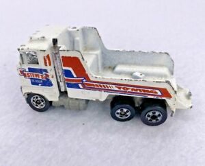 1981 VINTAGE HOT WHEELS FORD SEMI Truck WRECKER Steve's 24 HOUR TOWING WHITE